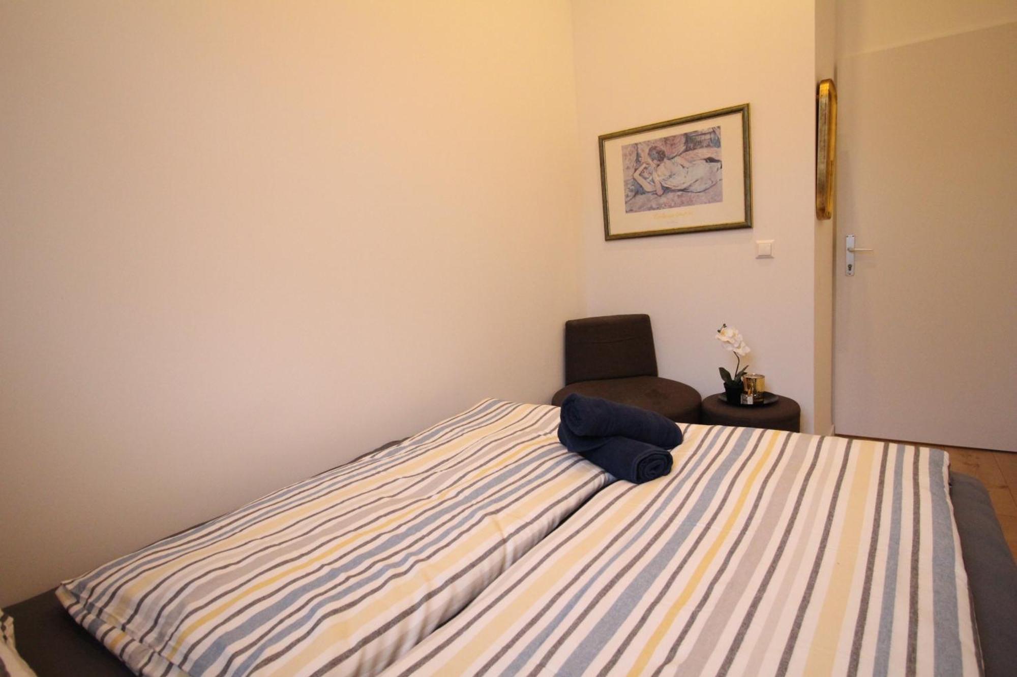 Disc Cozy Rooms In Liesing Vienna Exterior photo